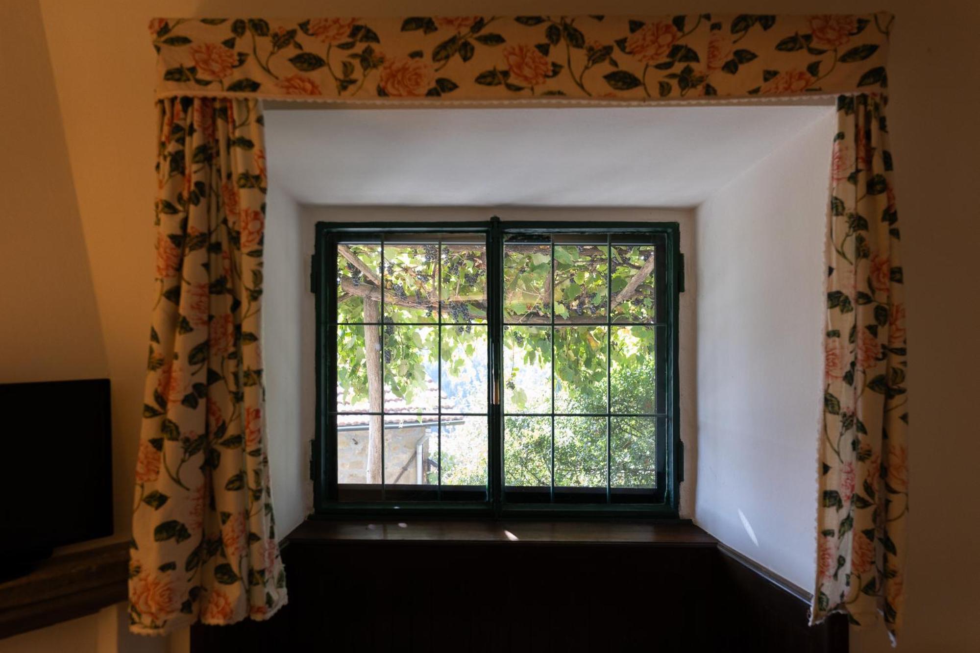 הוילה פרטוווקיו Castello E Borgo Di Porciano מראה חיצוני תמונה